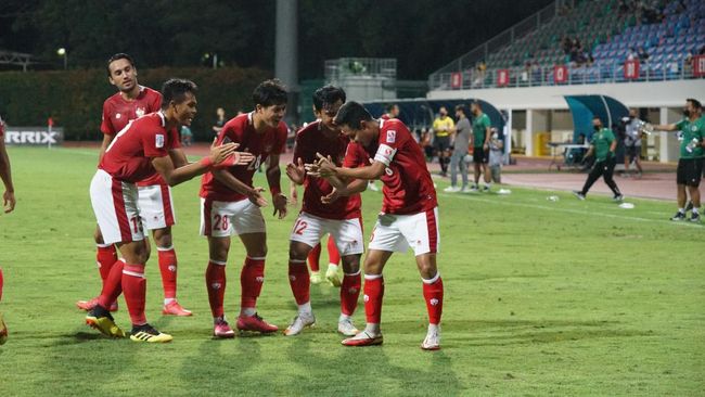 Indonesia hit back to reach Suzuki Cup semi-finals
