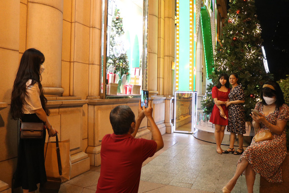 Ho Chi Minh City embraces quieter Christmas due to COVID-19