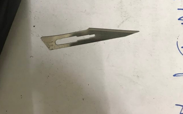 A boxcutter used by ring members to cut victims’ pockets.