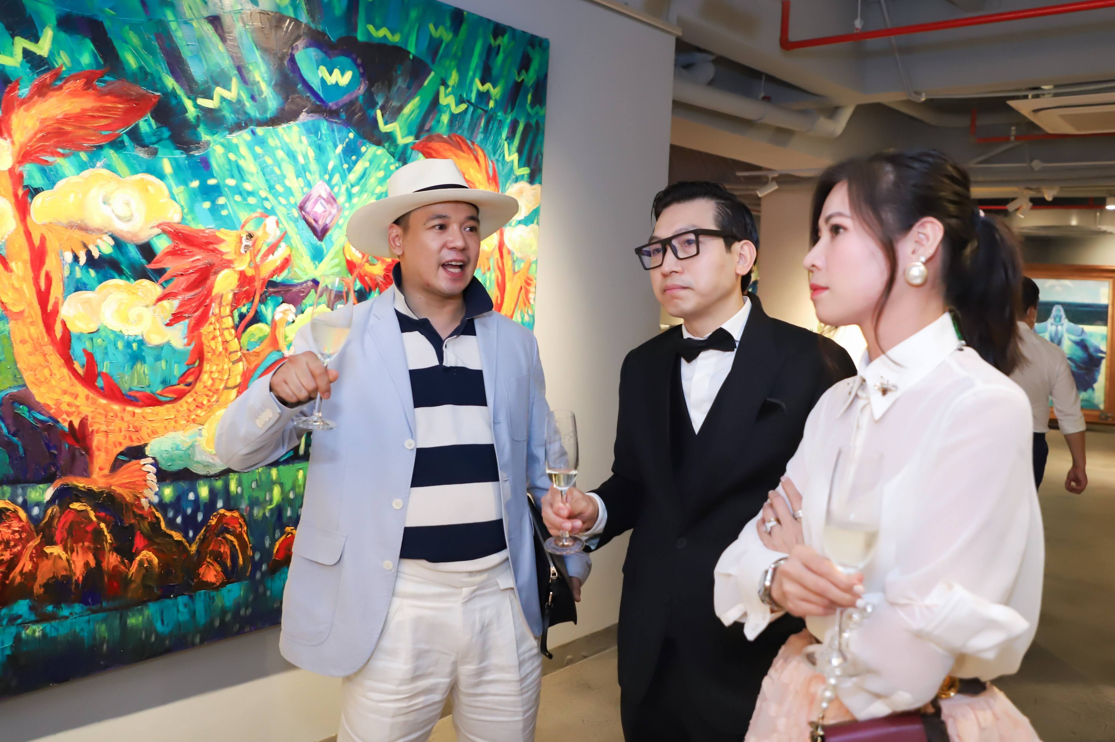 Ho Chi Minh City hosts William Pham’s art exhibition