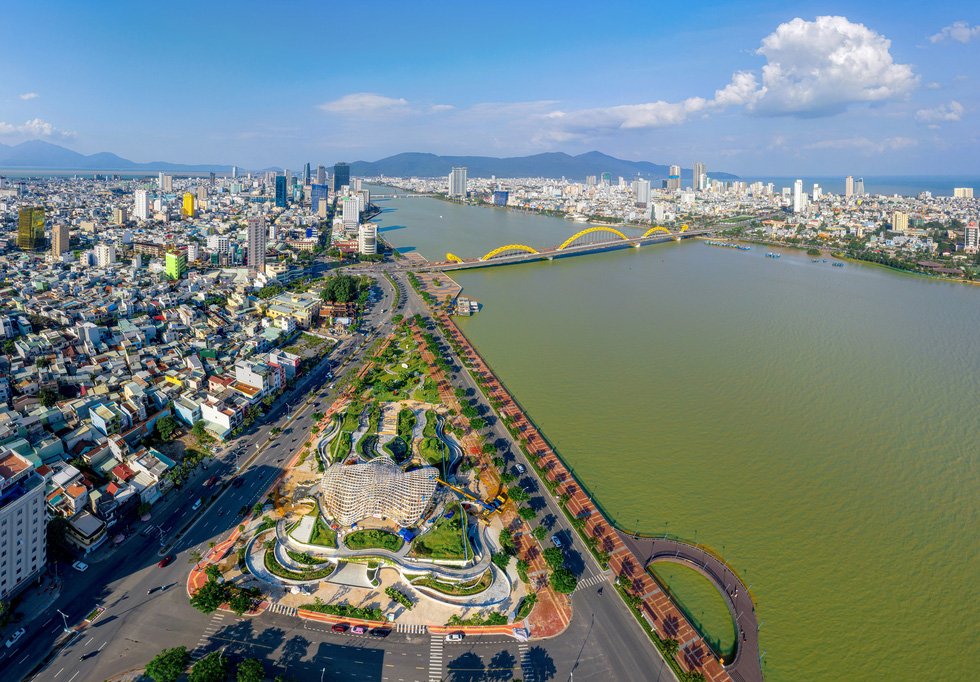 Photo tour of development in Da Nang over past 25 years