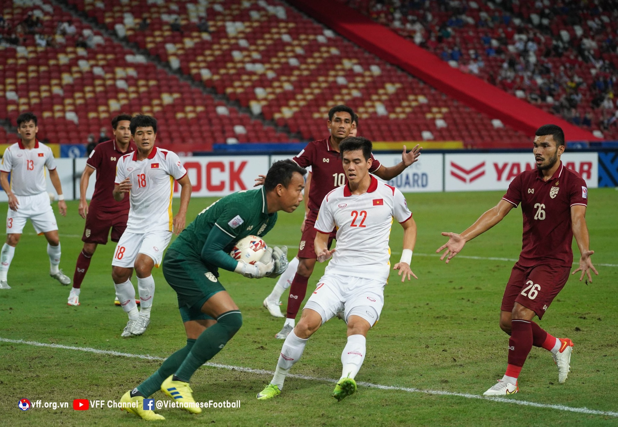 Vietnam's top striker Nguyen Tien Linh tests positive for coronavirus prior to Australia game