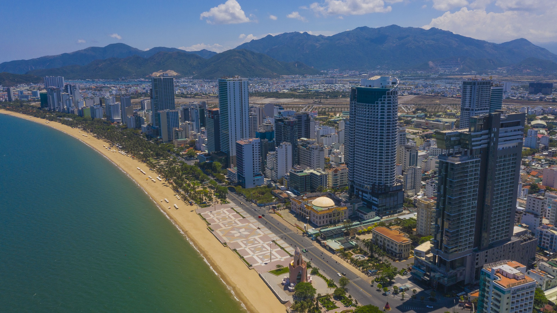 An aerial photo shows buildings along the beach in the tourism city of Nha Trang. Photo: Quang Dinh / Tuoi Tre News