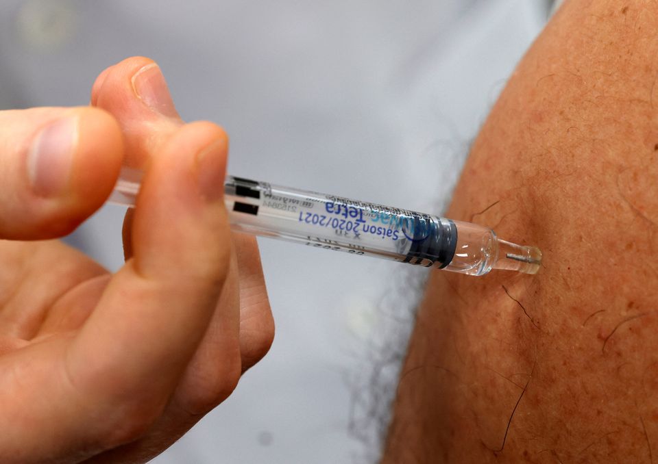 Return of the flu: EU faces threat of prolonged 'twindemic'