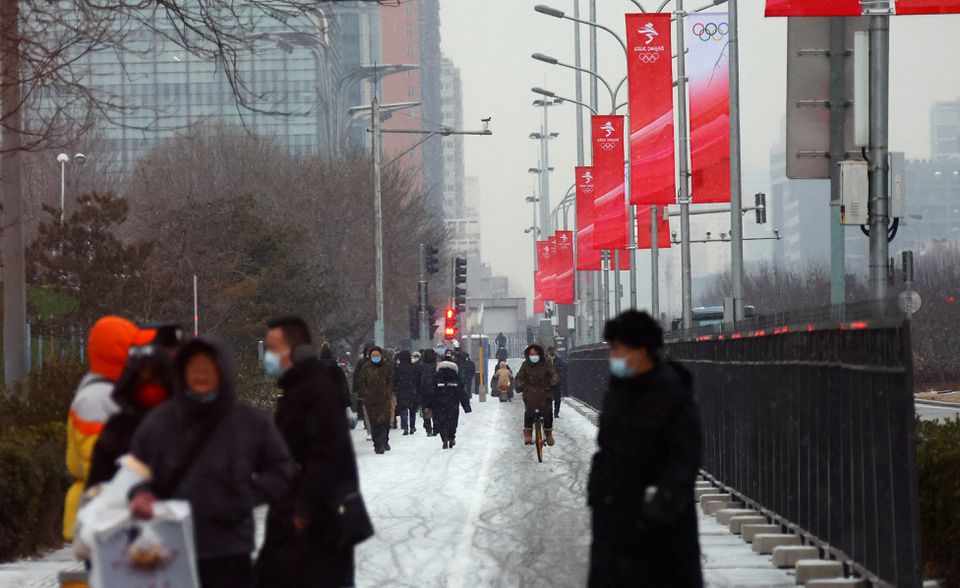 Beijing city raises vigilance as local COVID-19 cases tick higher before Olympics