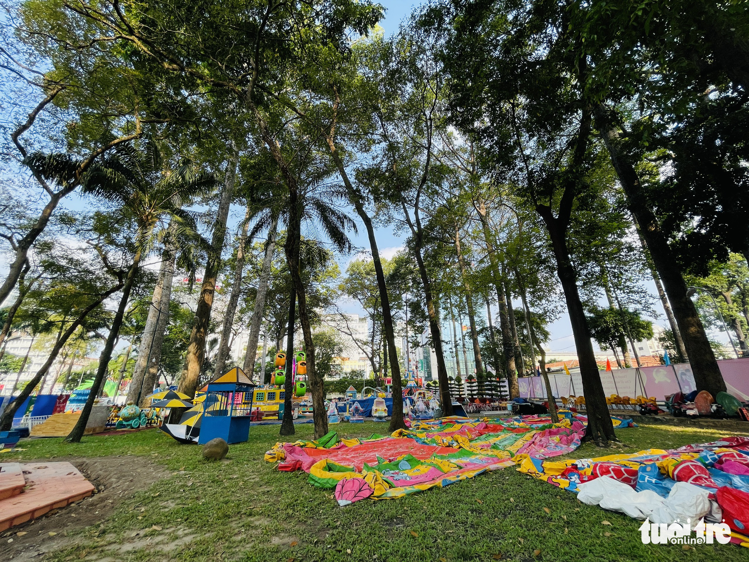 A kid zone is being set up at the 2022 Tet Flower Festival at Tao Dan Park in Ho Chi Minh City, January 23, 2022. Photo: Le Phan / Tuoi Tre