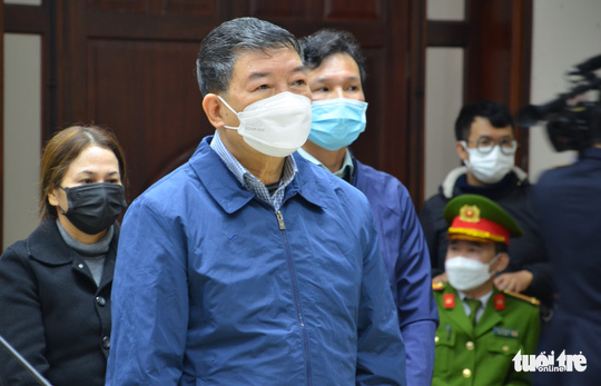 Ex-director of Hanoi public hospital jailed over gouging of medical equipment price