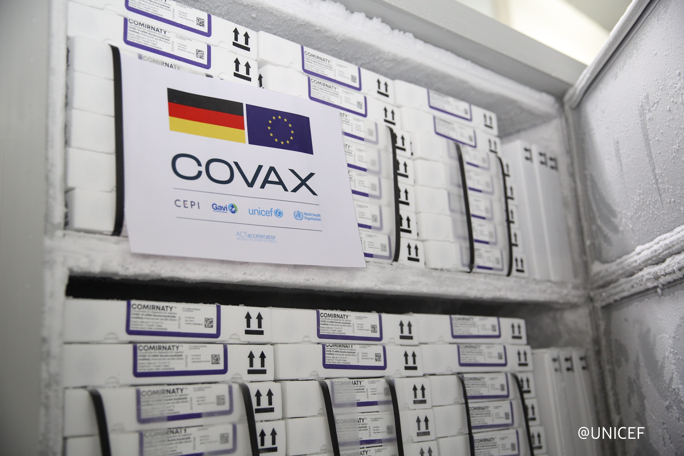 Nearly 6.3 million COVID-19 vaccine doses donated by European nations arrive in Vietnam