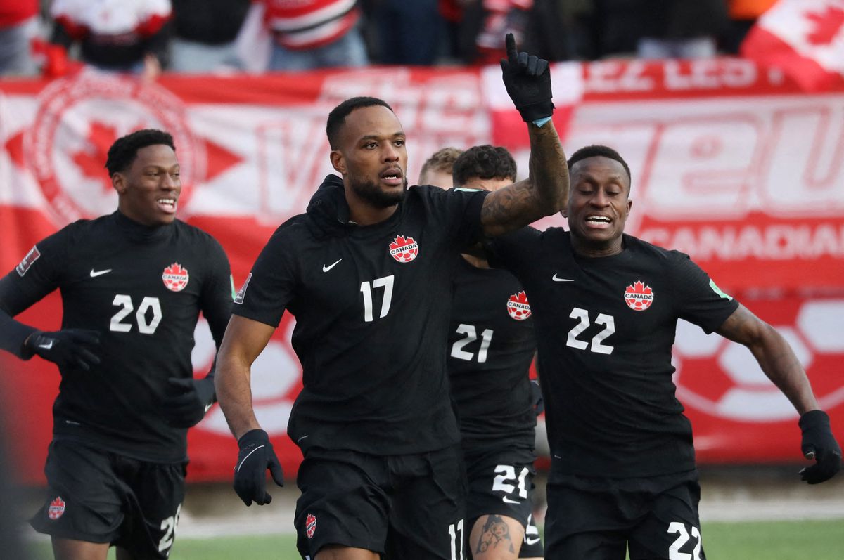 Soccer Football - World Cup - CONCACAF Qualifiers - Canada v United States - Tim Hortons Stadium, Hamilton, Canada - January 30, 2022 Canada's Cyle Larin celebrates scoring their first goal. Photo: Reuters