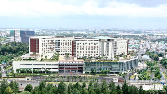 Ho Chi Minh City to dissolve largest COVID-19 resuscitation center amid pandemic slowdown