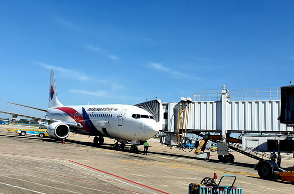 Vietnam lifts all restrictions on international air passenger transport
