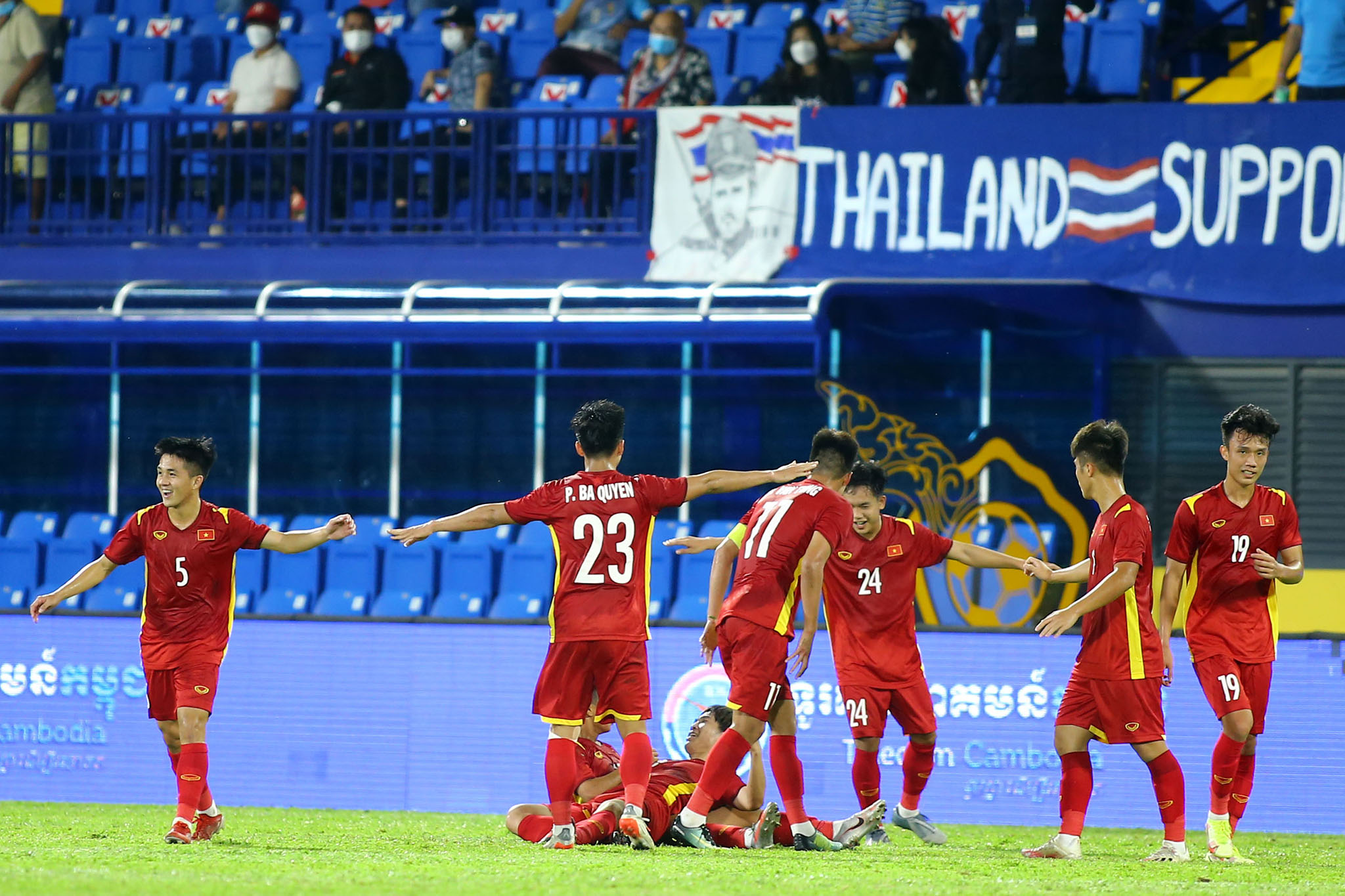 Vietnam stay focused despite COVID-19 woes ahead of AFF U23 Championship semifinals