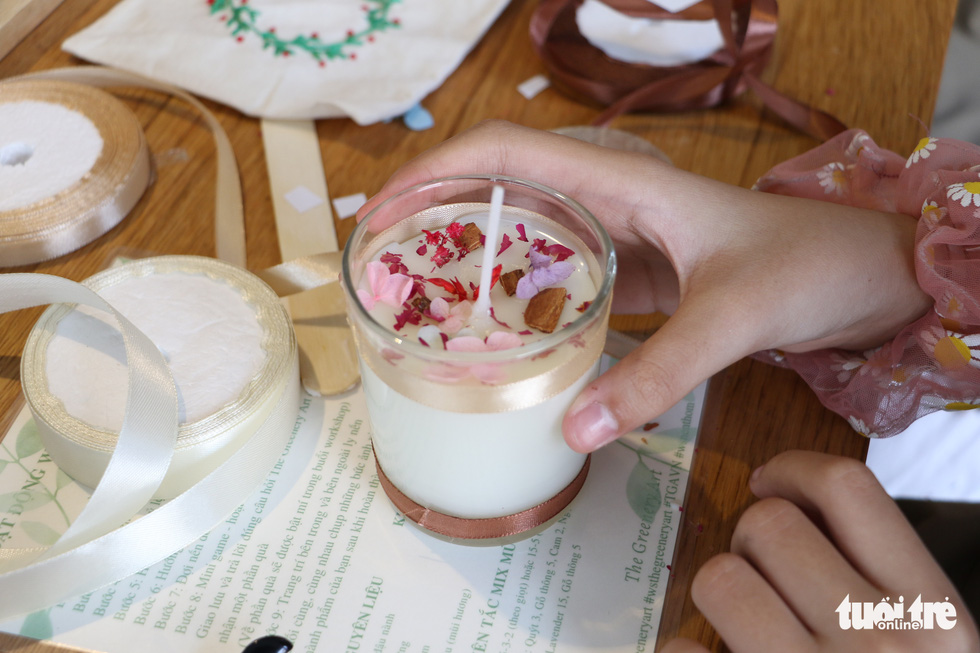 Introducing scented candle workshop in Ho Chi Minh City
