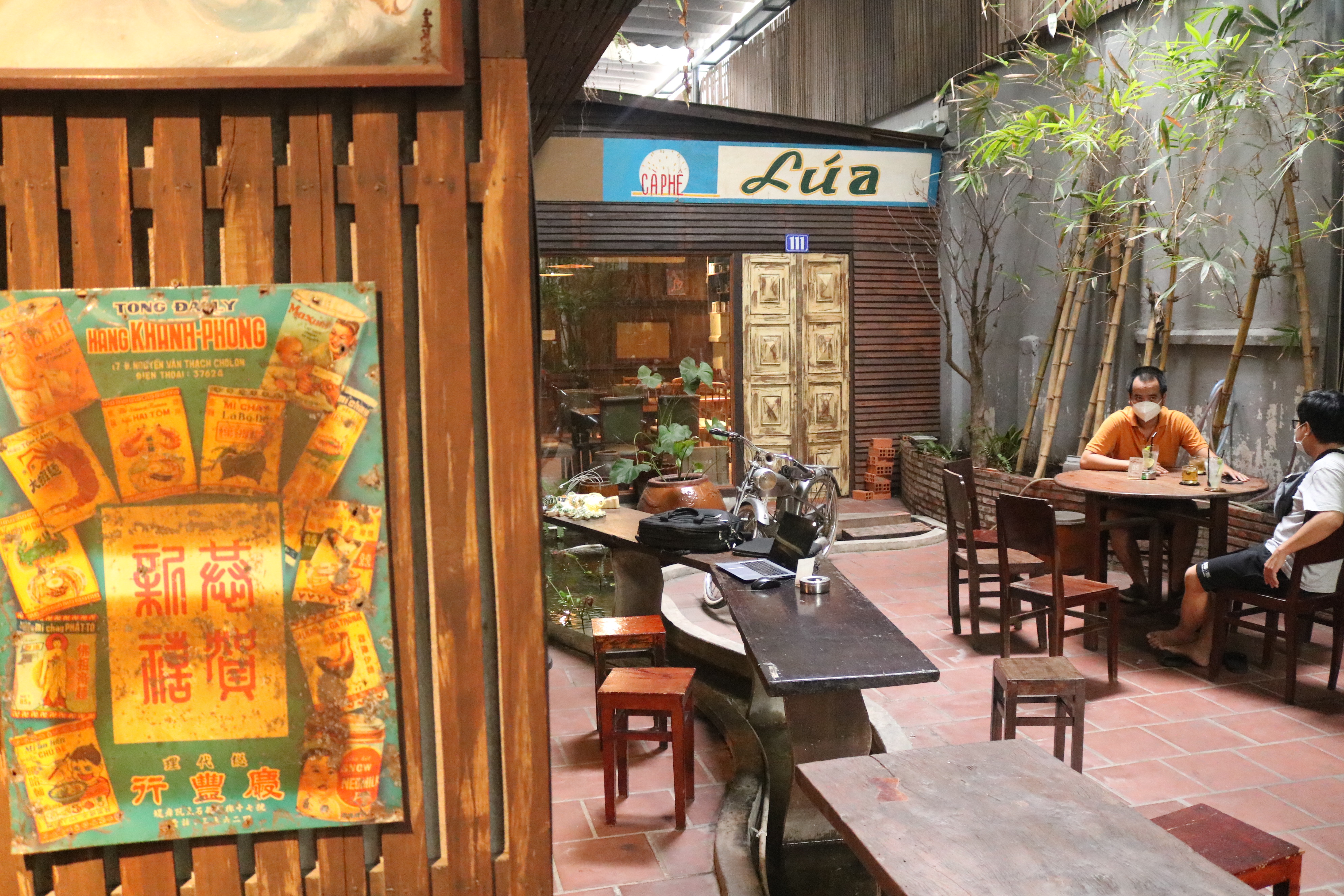 A corner at Lua Sai Gon café in Phu Nhuan District, Ho Chi Minh City. Photo: Hoang An / Tuoi Tre News