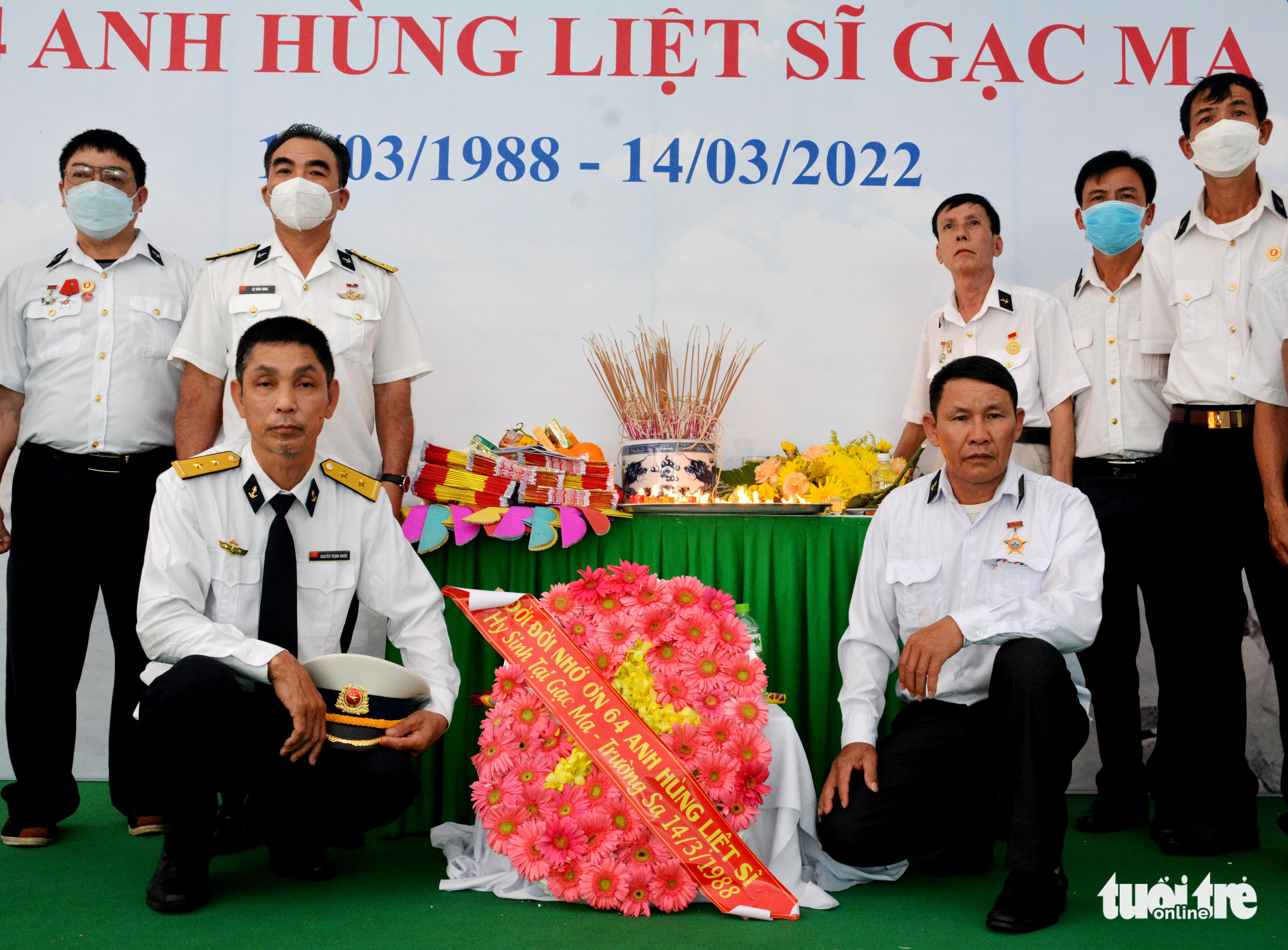 Family members, comrades join ceremony to commemorate 64 fallen Truong Sa heroes