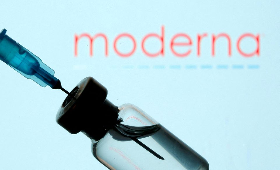Moderna seeks FDA authorization for second COVID booster for all adults