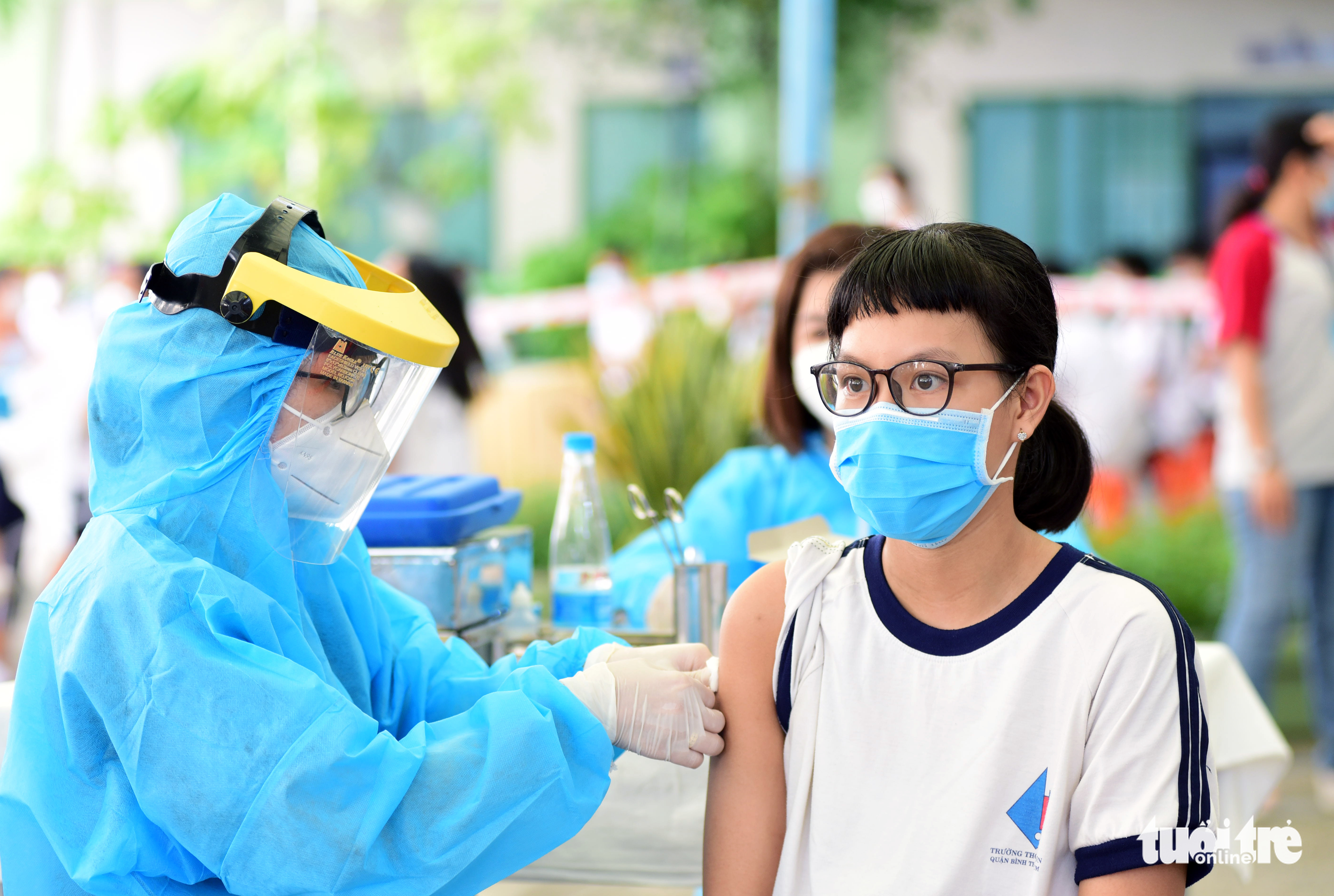 Vietnam PM prods health ministry to consider COVID-19 vaccination for children 3 to under 5