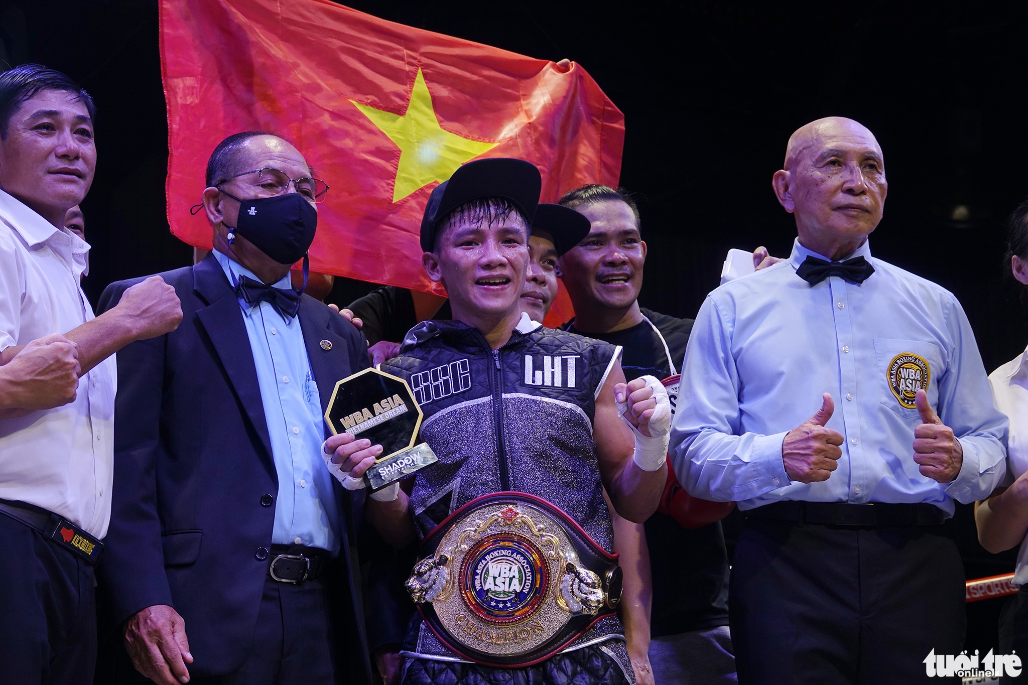 Vietnamese boxer wins WBA Asia Championship