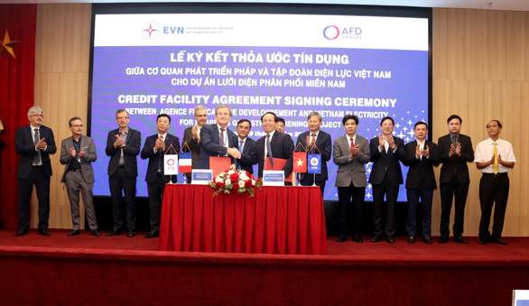 Vietnam electricity giant inks non-government guaranteed loan worth €80mn with French Development Agency