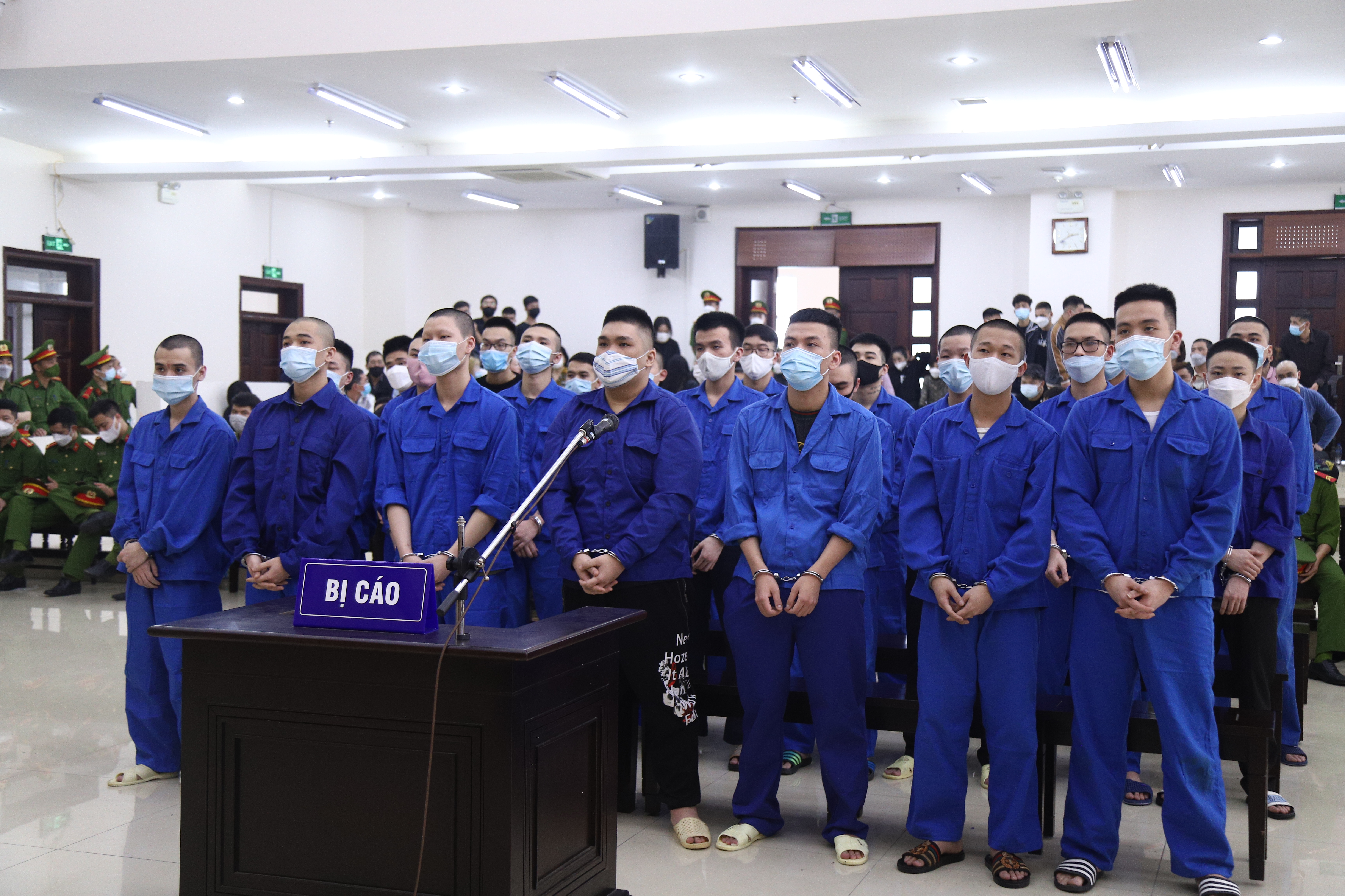 27 imprisoned following street brawl in Hanoi