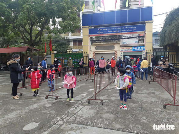 Hanoi to welcome grade-1-6 students back to school this week