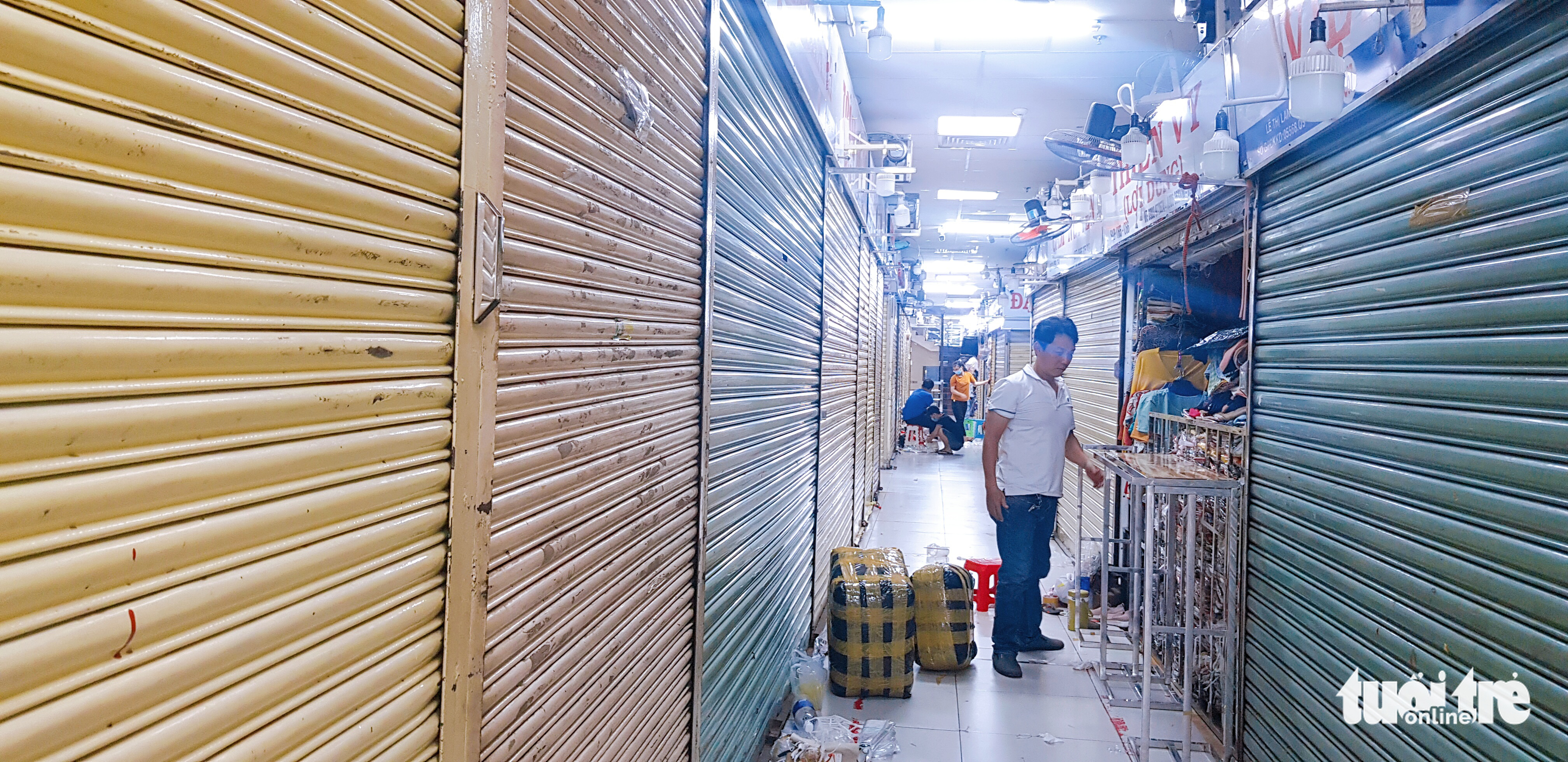 Stalls are closed at An Dong Market in District 5, Ho Chi Minh City. Photo: Nhat Xuan / Tuoi Tre