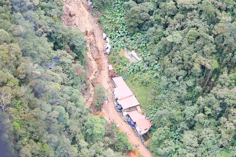 An aerial view taken from an overflight by Antioquia Governor Anibal Gaviria of the area affected by a flash flood that flooded a gold mine and left at least 10 dead, in Abriaqui, Colombia April 7, 2022. Photo: Courtesy of Goverment of Antioquia/Handout via REUTERS