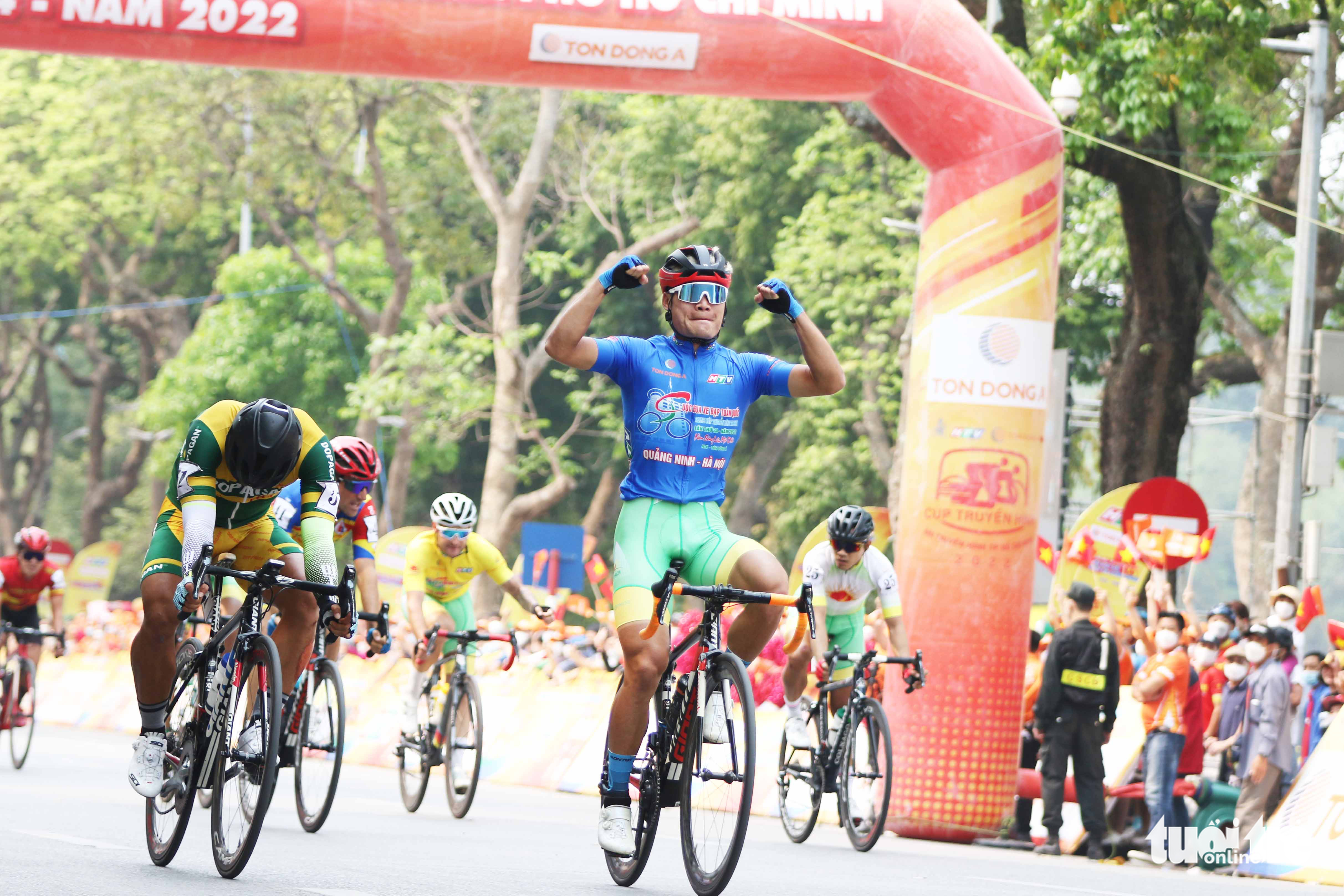 Vietnamese rider wins 6th stage of national cycling race Tuoi Tre News