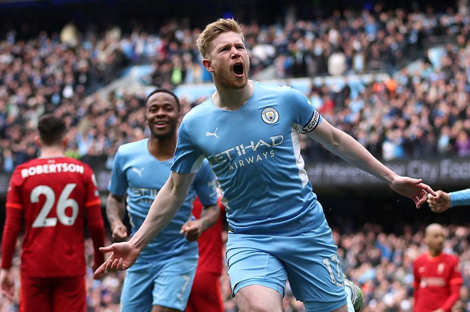 Soccer Football - Premier League - Manchester City v Liverpool - Etihad Stadium, Manchester, Britain - April 10, 2022 Manchester City's Kevin De Bruyne celebrates scoring their first goal with Raheem Sterling Action Images via Reuters