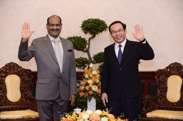 Ho Chi Minh City Party chief receives speaker of Indian lower house