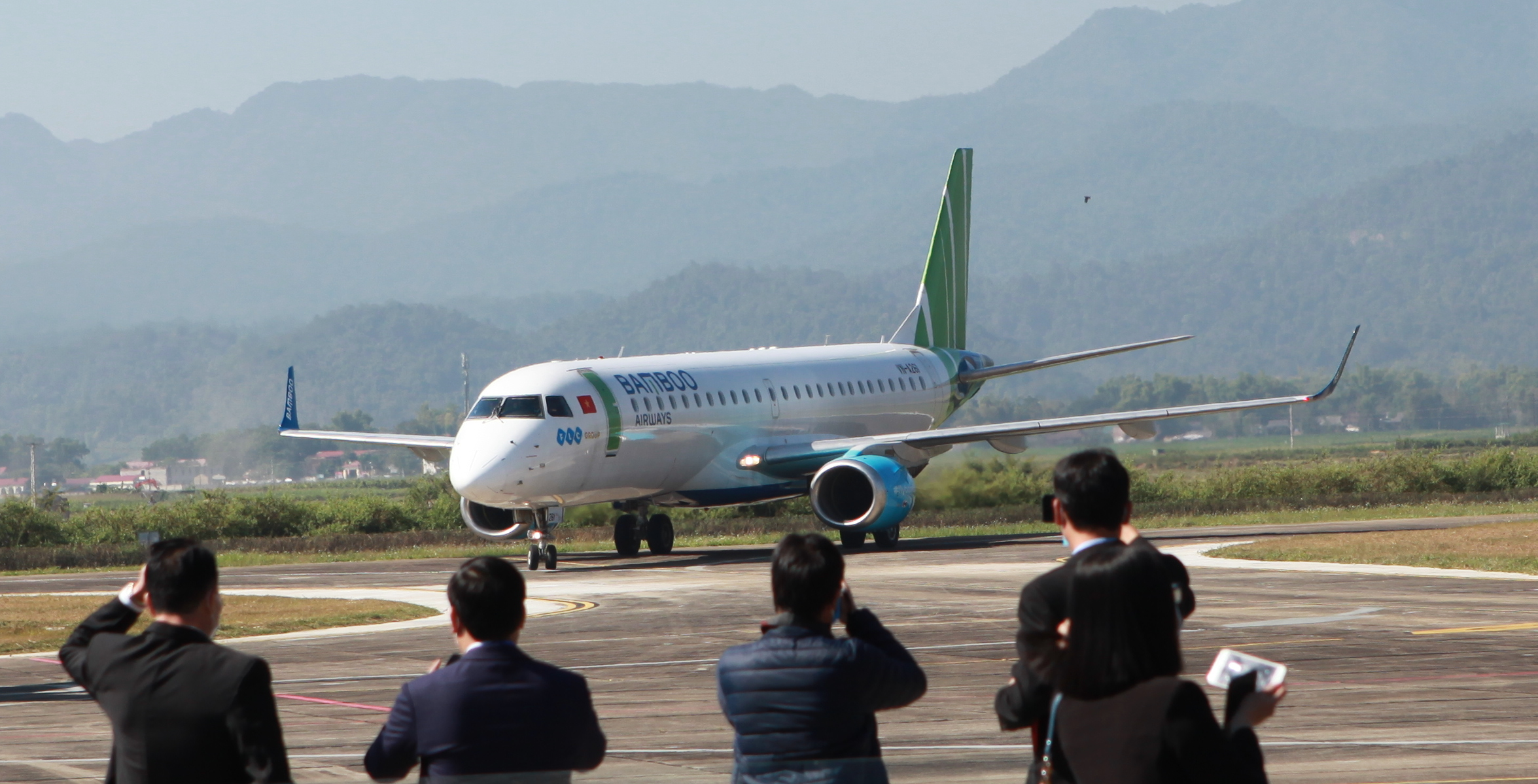Vietnam mulls $4.5mn airport upgrade in southernmost province to accommodate larger planes