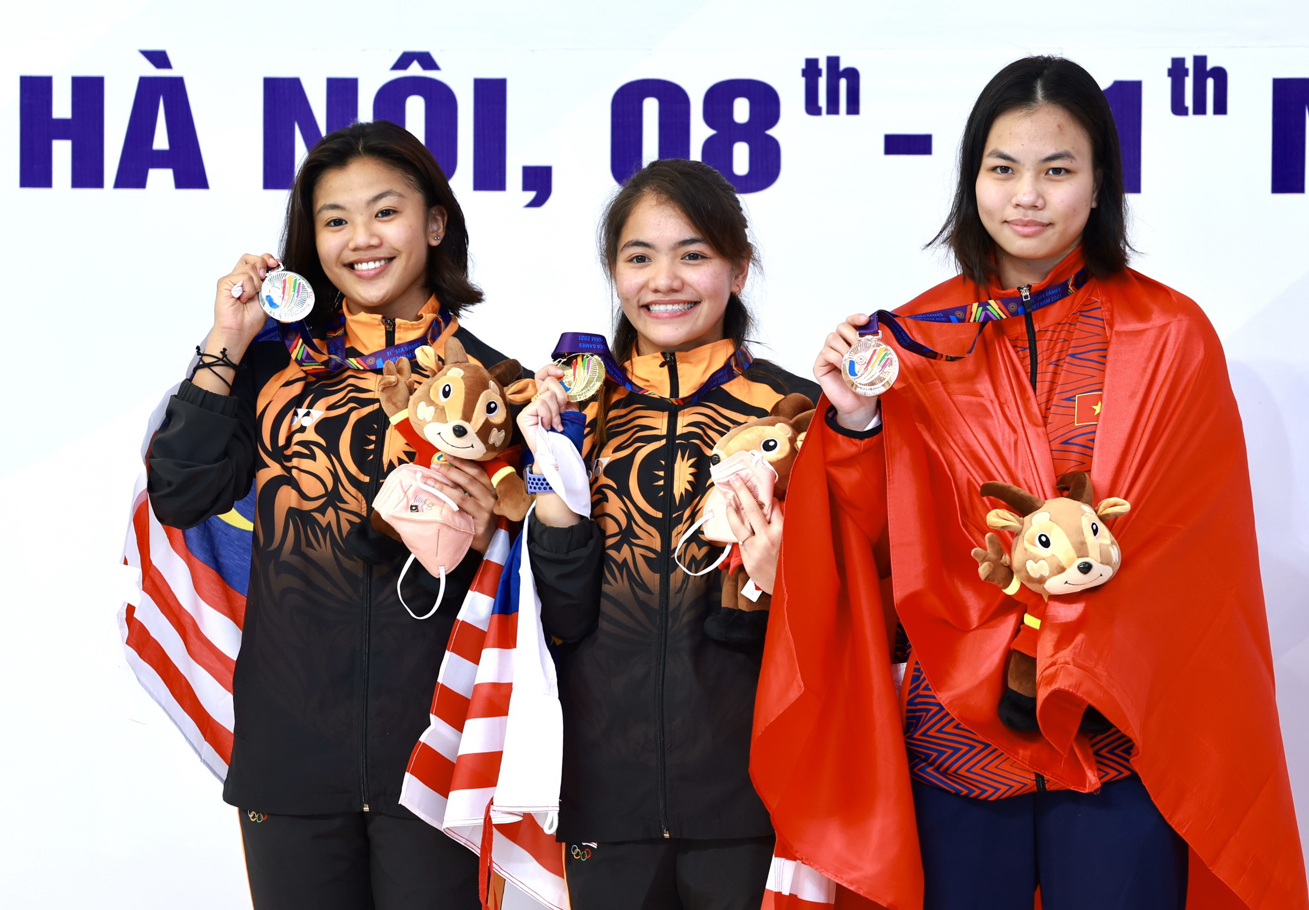 Diving bronze, silver mark Vietnam’s first medals at ongoing SEA Games