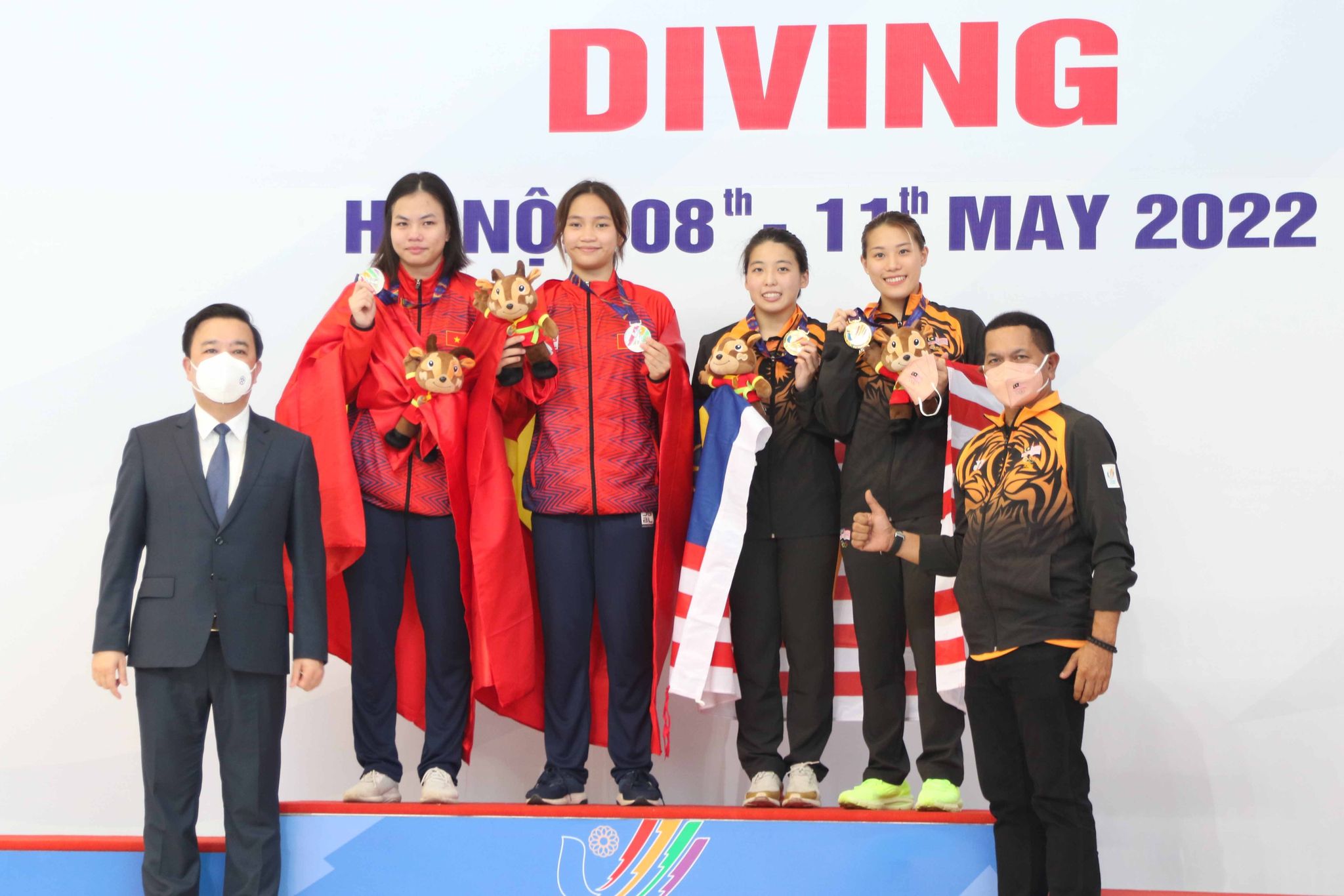 Vietnam wins second silver in diving at SEA Games