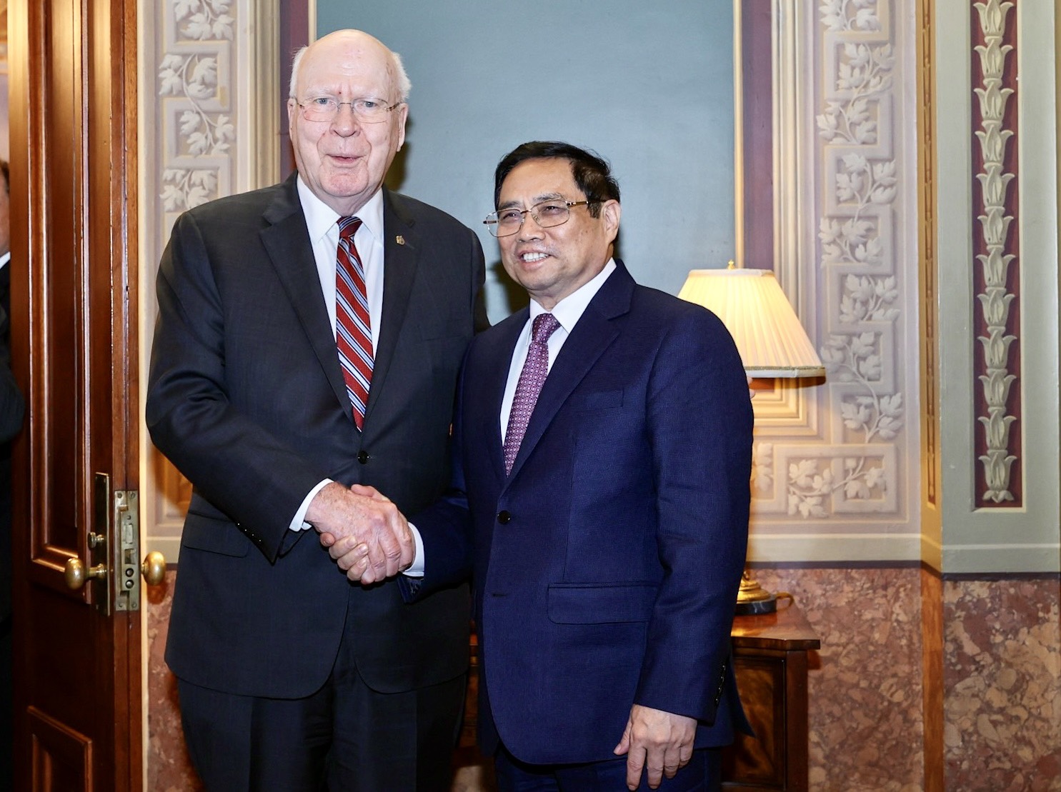 Vietnamese premier meets US senators, officials on first day of visit