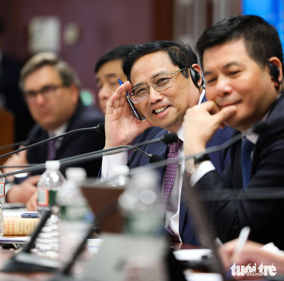 Vietnamese Prime Minister Pham Minh Chinh is seen listening to an interesting question at a powwow at Harvard Kennedy School in the U.S. on May 14, 2022. Photo: Nguyen Khanh / Tuoi Tre
