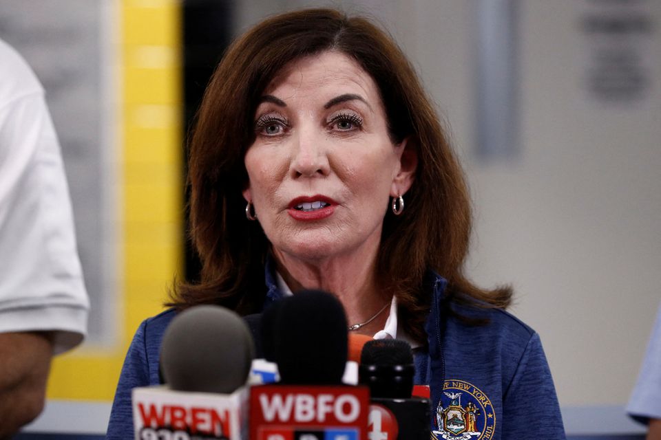 New York Governor Kathy Hochul addresses the media following a shooting at TOPS supermarket in Buffalo, New York, U.S. May 14, 2022. Photo: REUTERS