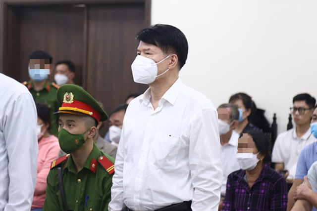 Vietnam court jails ex-health official amid anti-graft drive