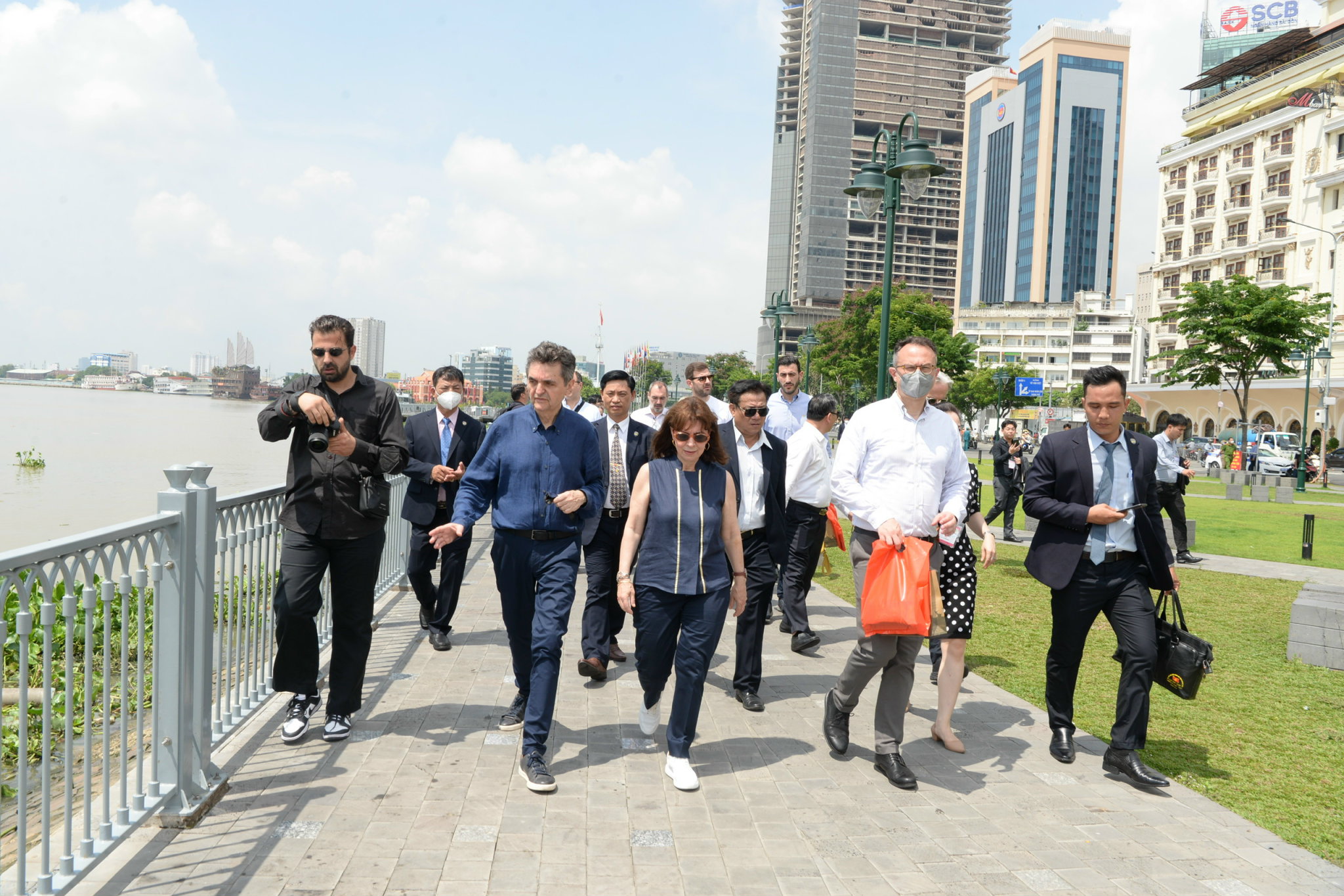 Greek president visits popular destinations in Ho Chi Minh City