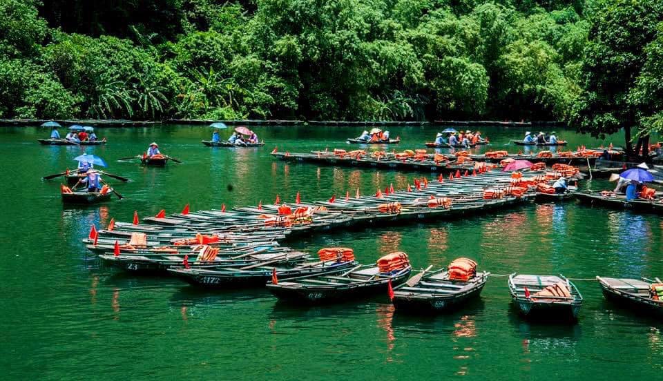 Boats dock Trang An Boathouse in Ninh Binh Province, Vietnam. Photo: Bui Truong Chung / Tuoi Tre