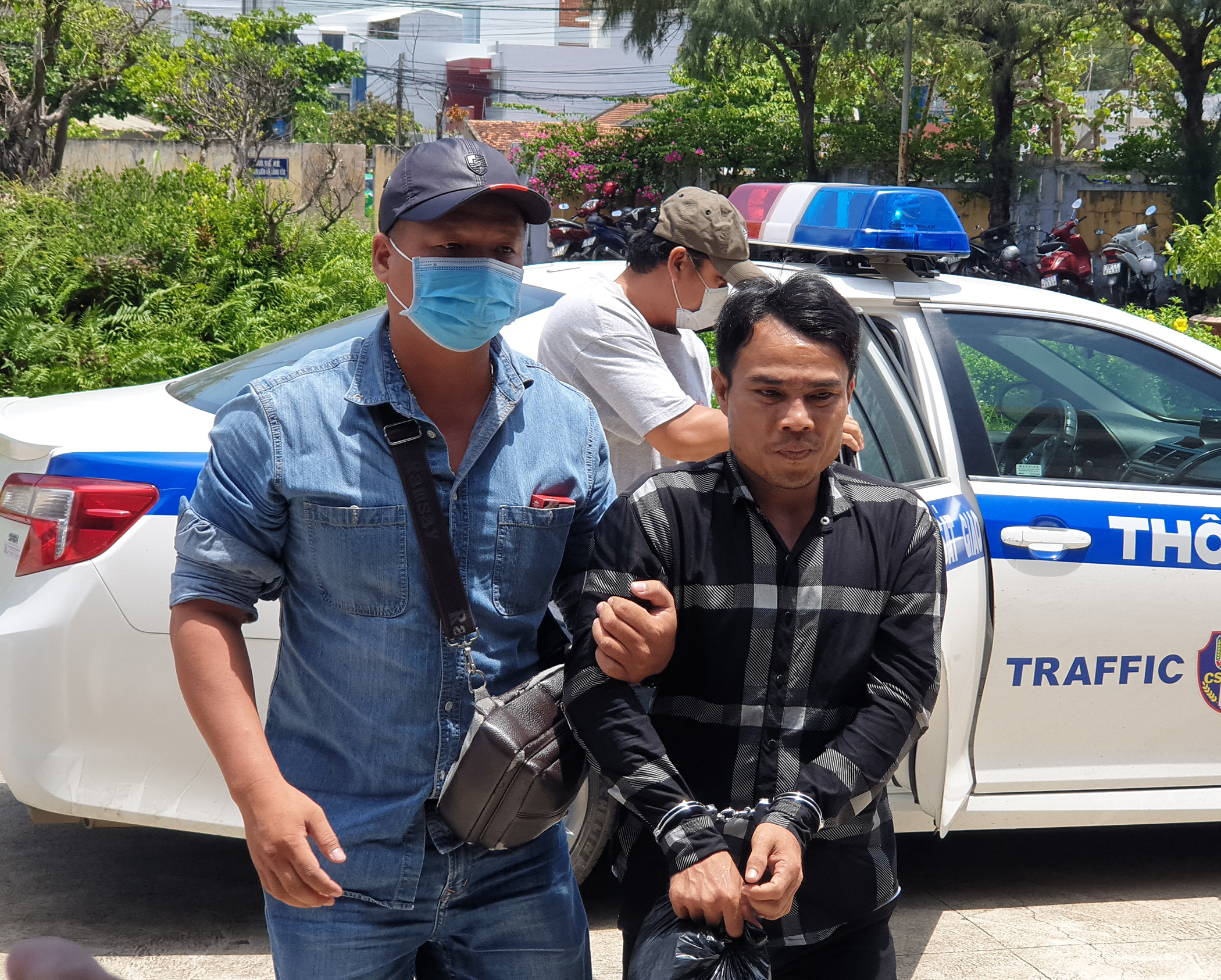 Vietnamese man arrested on suspicion of murder of ex-wife, her parents over child custody