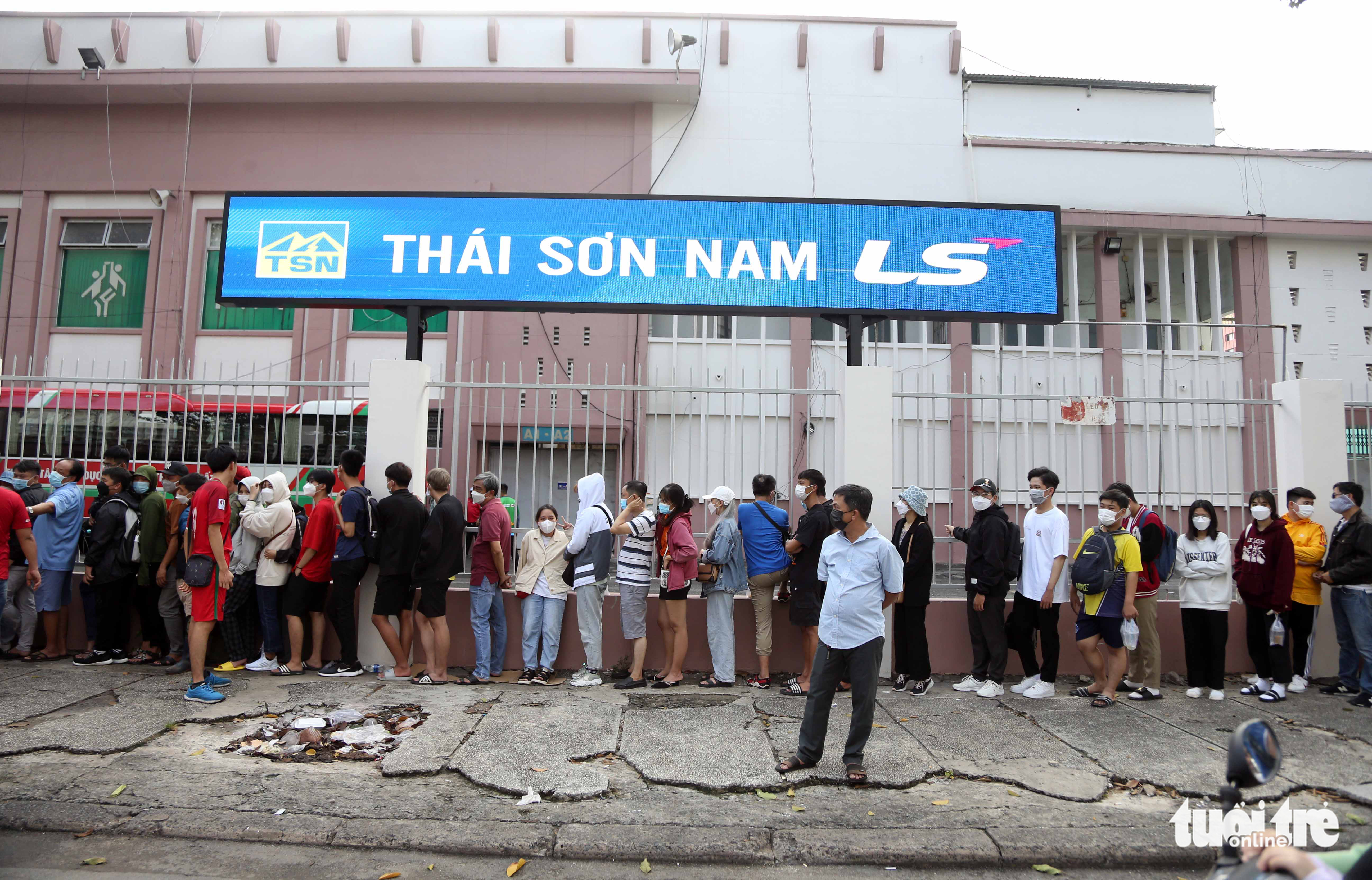 Long queues at Ho Chi Minh City stadium ahead of Vietnam’s friendly with Afghanistan