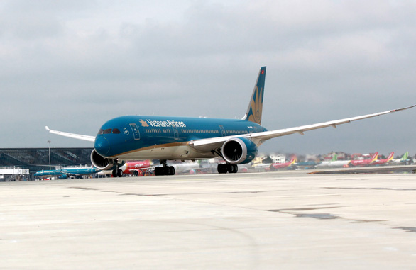 Vietnam Airlines resorts to aircraft sale, divestment to reduce losses