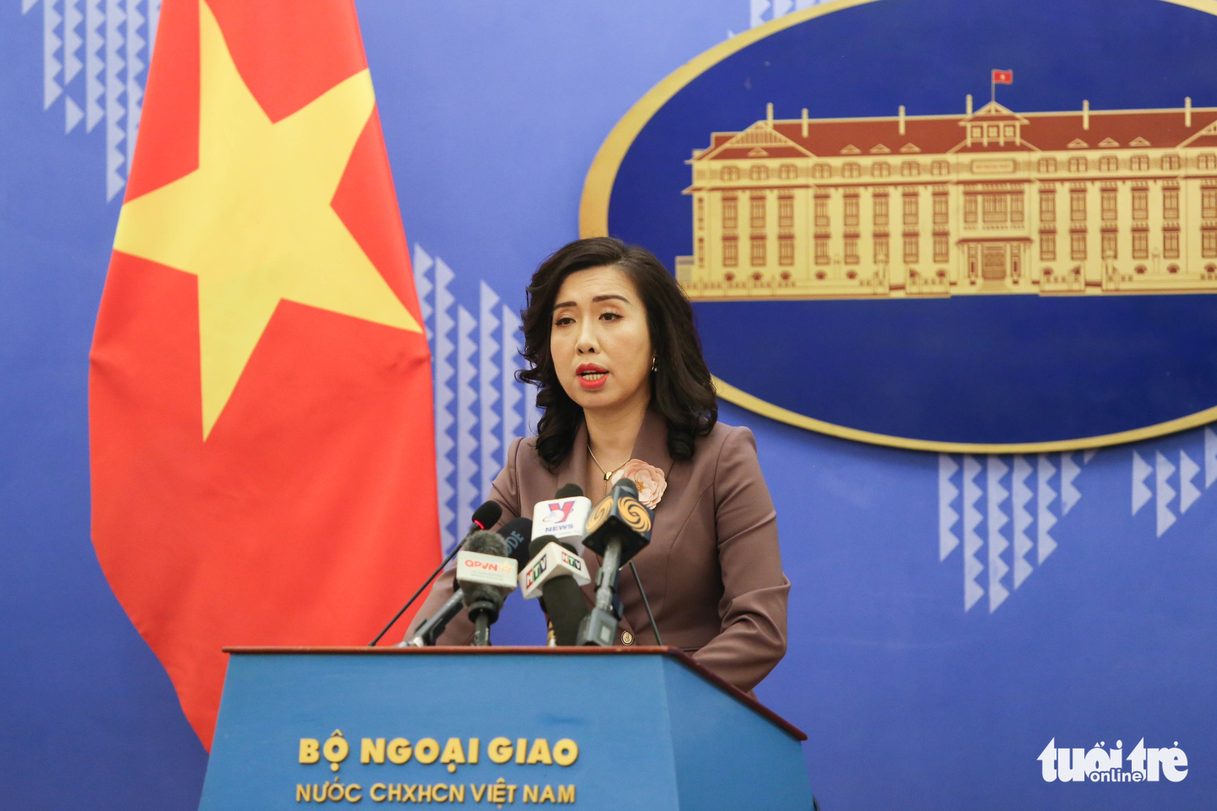 Vietnam opposes China’s military drill in Hoang Sa