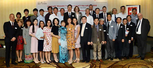 7 Vietnamese scientists receive Alexandre Yersin award 2021