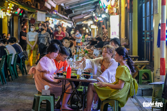 Hanoi seeks to develop night economy