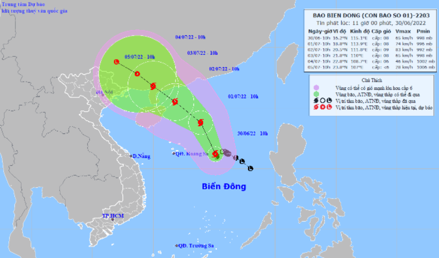East Vietnam Sea hit by first tropical storm of 2022
