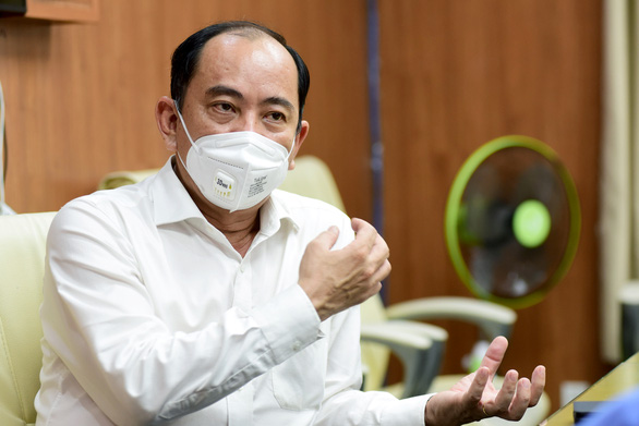 Ho Chi Minh City health dept tells 10 districts to prep COVID-19 treatment facilities