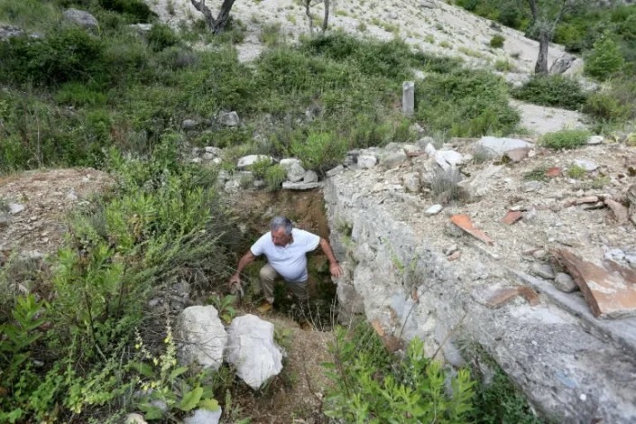'Everywhere they dig': looters hunt Albanian antiques