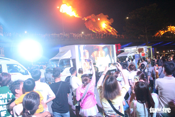 Da Nang launches more fire breathing show at iconic Dragon Bridge