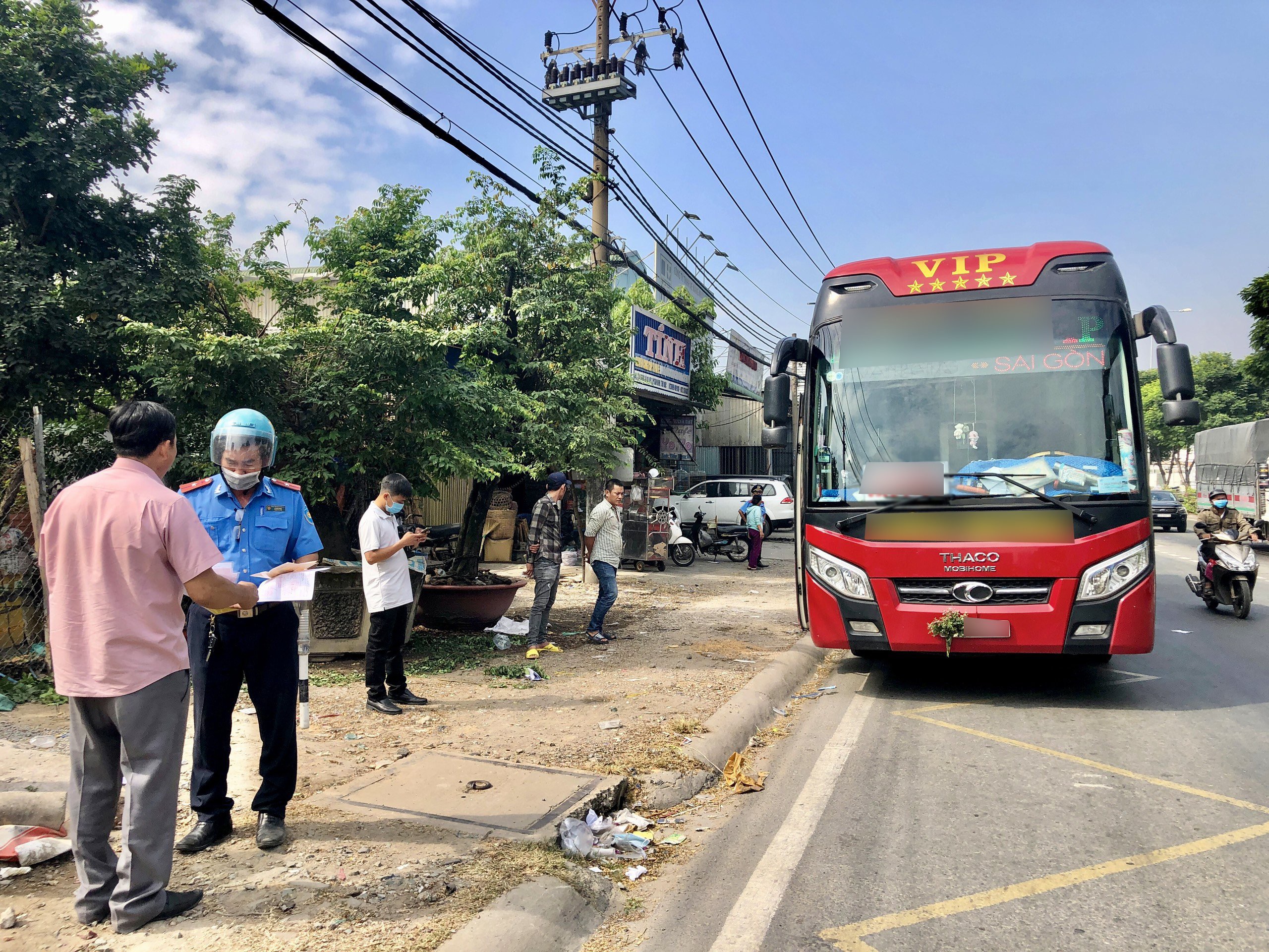 Ho Chi Minh City transport department proposes banning long-haul buses from inner city